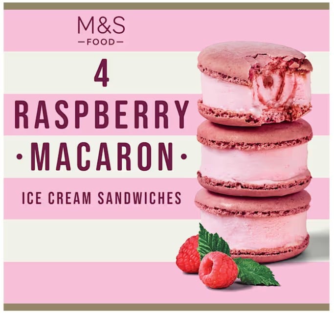 Marks & Spencer Málnás macaron jégkrém, málnaszósszal