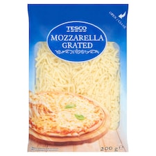 reszelt, félkemény, zsíros mozzarella sajt 200 g