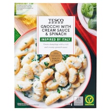 főtt gnocchi, spenótos-tejszínes mártásban 400 g