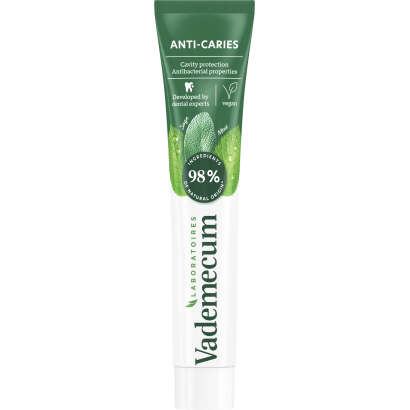 Vademecum Anti-Caries fogkrém zsályával és mentával 75 ml