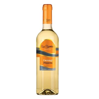 La Fiesta Cserszegi Fűszeres félédes fehérbor 11,5% 750 ml