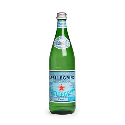 SAN PELLEGRINO Szén-dioxiddal Dúsított Természetes Ásványvíz 750 ml