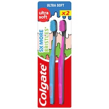 Colgate Ultra Soft lágy fogkefe 2 db